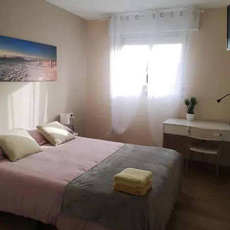 Piso Completo Grande 6 Habitaciones, 13 Plazas Apartamento La Laguna (Tenerife)