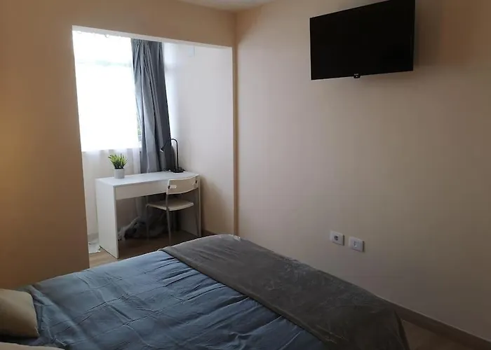 Апартаменты Piso Completo Grande 6 Habitaciones, 13 Plazas *