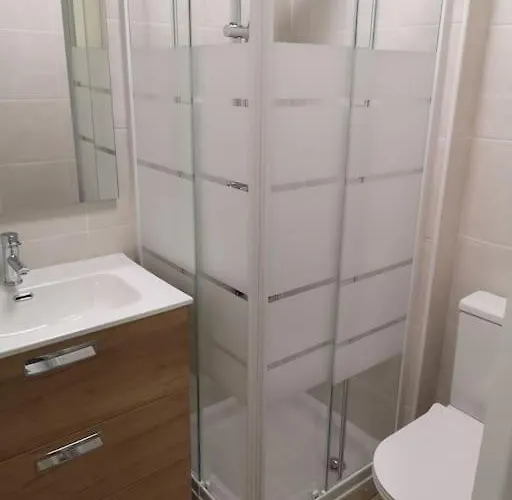 Piso Completo Grande 6 Habitaciones, 13 Plazas Appartement