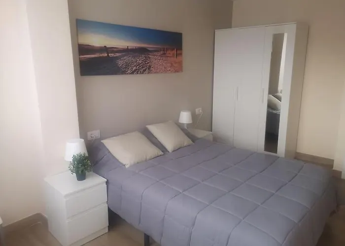 Апартаменты Piso Completo Grande 6 Habitaciones, 13 Plazas Сан-Кристобаль-де-Ла-Лагуна