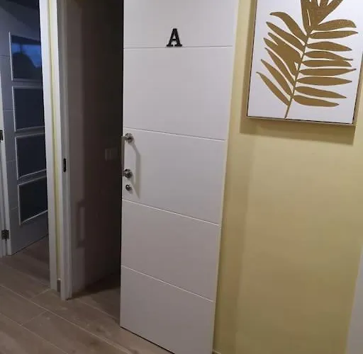 Piso Completo Grande 6 Habitaciones, 13 Plazas Сан-Кристобаль-де-Ла-Лагуна