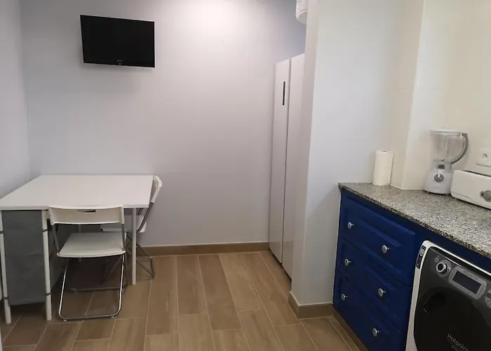 Piso Completo Grande 6 Habitaciones, 13 Plazas Апартаменты *